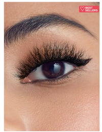 Image 6 of Wavy Lashes