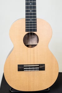 Image 2 of Kamaka HF-3 Shop Custom Tenor Walnut Spruce