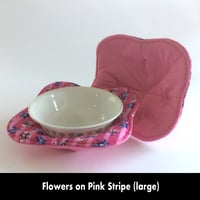 Image 2 of Reversible Bowl Cozy - Flowers on Pink Stripes