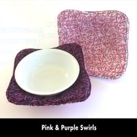 Image 1 of Reversible Bowl Cozy - Pink & Purple Swirls