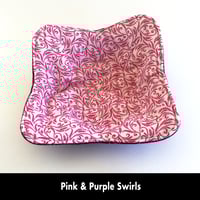 Image 4 of Reversible Bowl Cozy - Pink & Purple Swirls