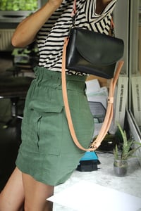 Image 5 of Julienne mini black with naturel belt