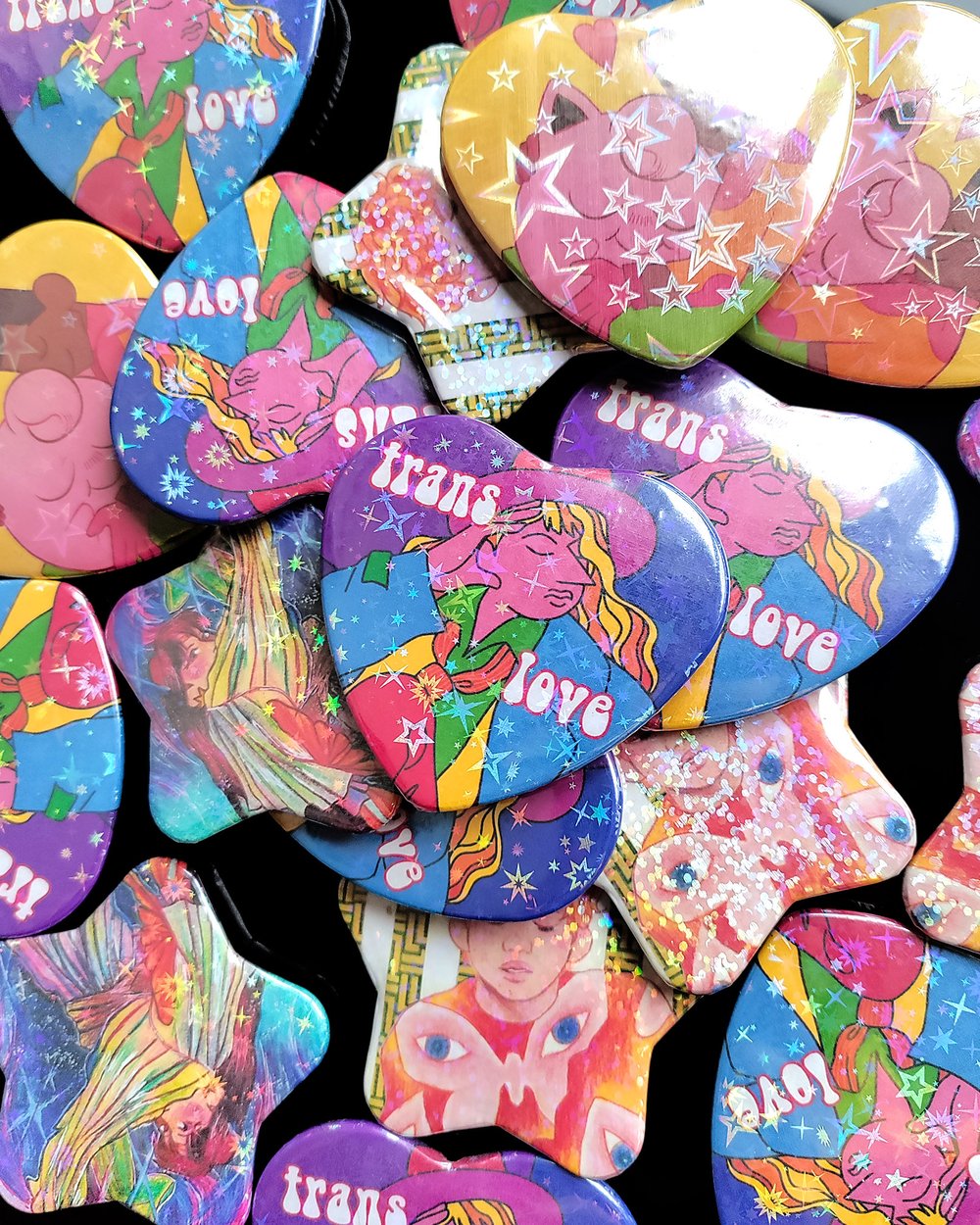 Holographic button pins (❤️​ + ⭐​ shape)