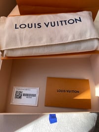 Image 17 of Louis Vuitton Emilie Wallet Red
