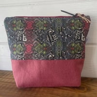Image 4 of Wash Bags 