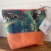 Image 2 of Wash Bags 