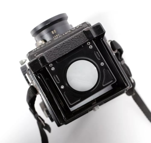 Image of Mamiya C330 Professional 6X6 TLR camera + 80mm F2.8 Blue Dot lens + strap #4555