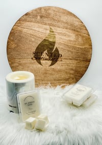 Image 4 of No Stress Zone - Lavender Scented Soy Wax Melt - 2.7 oz 