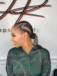 Image 3 of STITCH BRAIDS COURSE