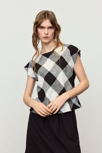 Image 2 of Kuwait bias shell tee gingham