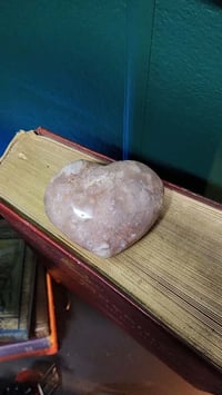 Flower agate heart