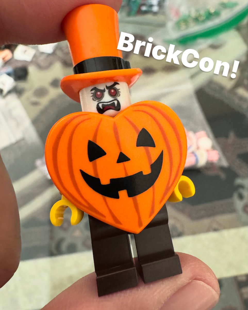 Trick Or Treat Heart CMF - Double Sided | Crazy Bricks