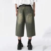 Image 6 of Men's American Style Calf-Length Denim Shorts