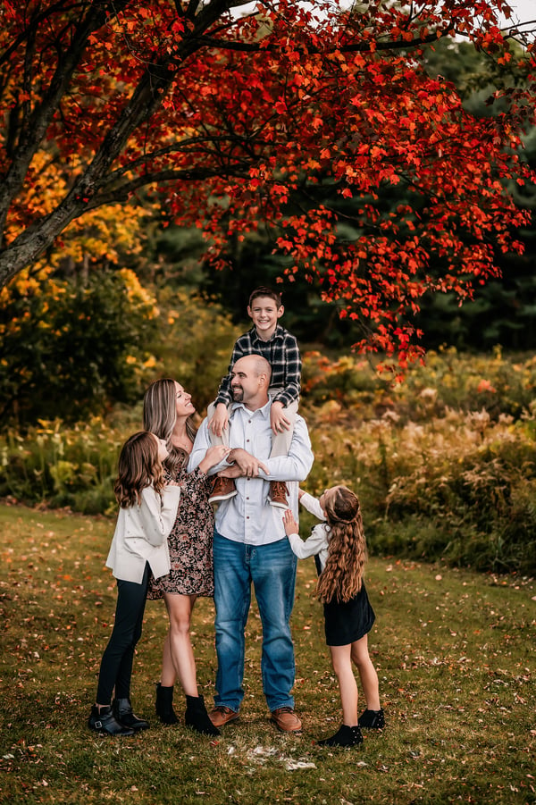 Image of Fall Mini Sessions ($175- 1/2 due to book)