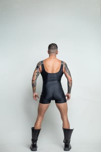 Image 3 of PE-T SINGLET