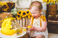 Image 5 of Cake smash session 