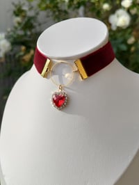 Image 2 of Elegant Wine Red & Gold Romantic Heart Gem Choker