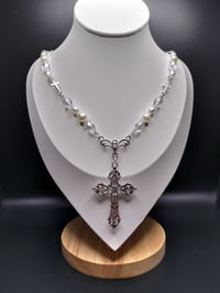 Image 1 of Elegant Gothic Glass & Pearl Necklace