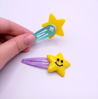 Image 5 of Big Smiley Star 2pc hair clip set