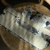 Image 3 of Pochette à aiguilles Smoky English Garden Blanc