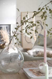 Image 2 of Branche végétale en laine feutrée