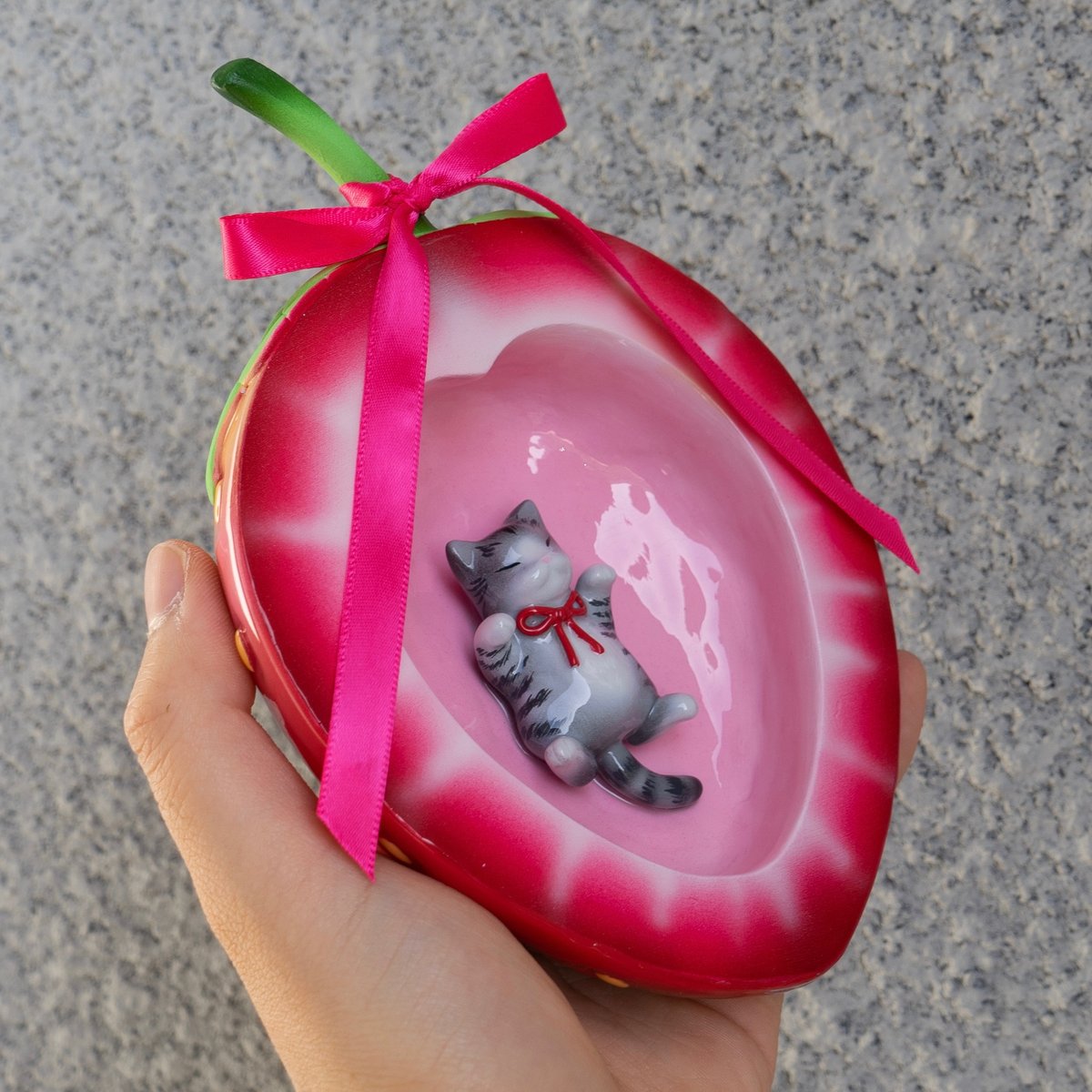 "Strawberry Tabby" MADE TO ORDER Bitchseida