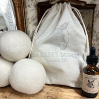 Wool Dryer Balls (3) & Fragrance Oil with Drawstring Bag