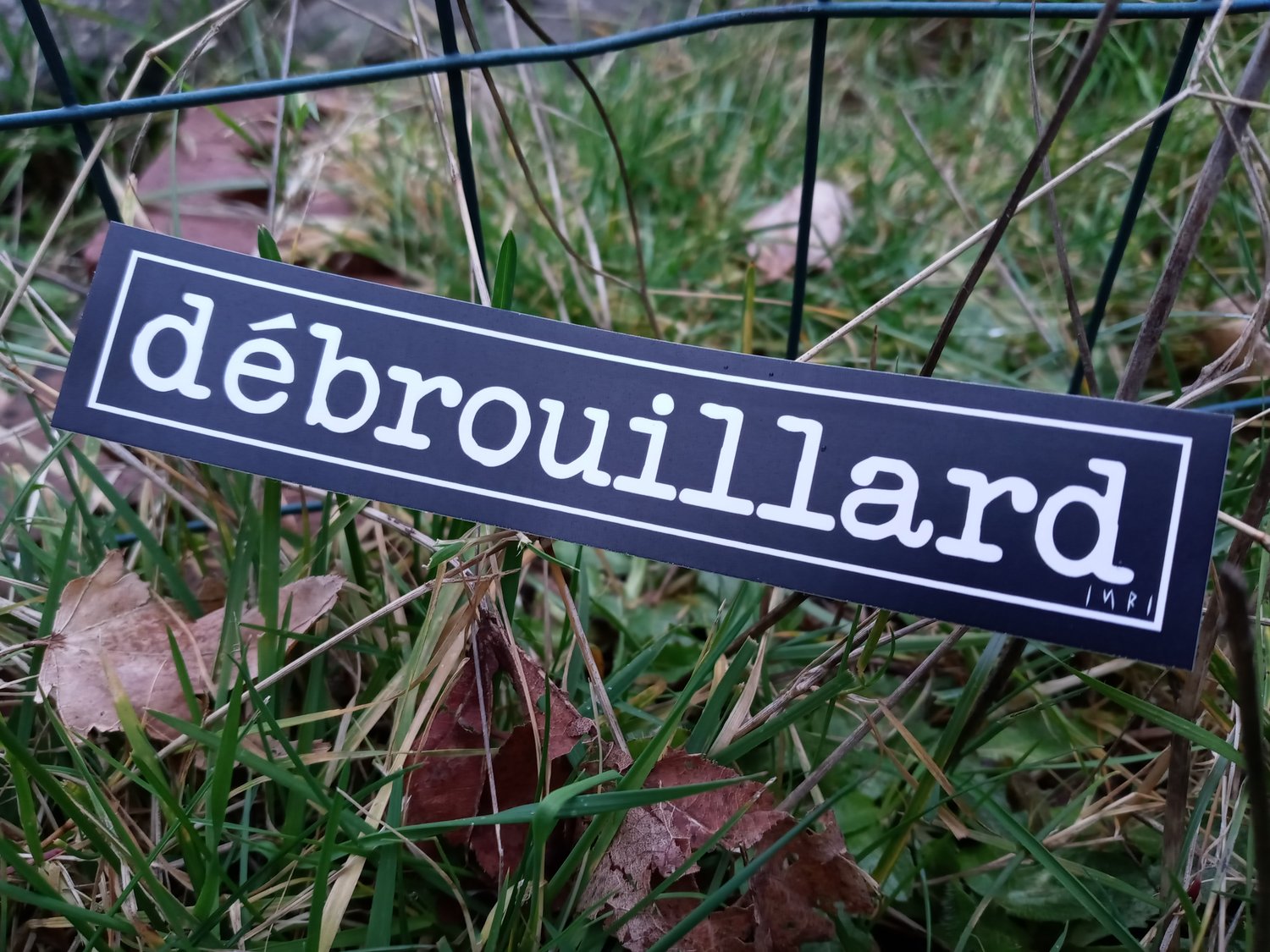 Image of "débrouillard" - Sticker