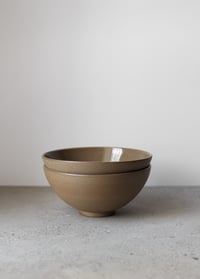 Image 2 of Brown breakfast bowl