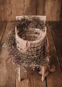 Image 1 of Set with chair and basket