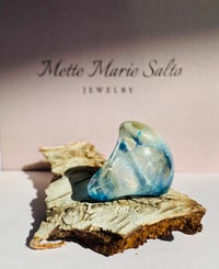 Image 3 of Blue pearl