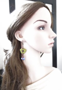 Image 3 of Avocado Green Earring with Amethyst Heart