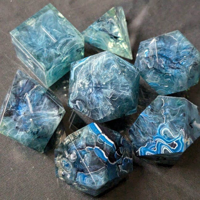 RAW - in before rebecca made more ocean dice swirls edition