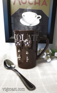 Image 3 of Hot Chocolate Flowers