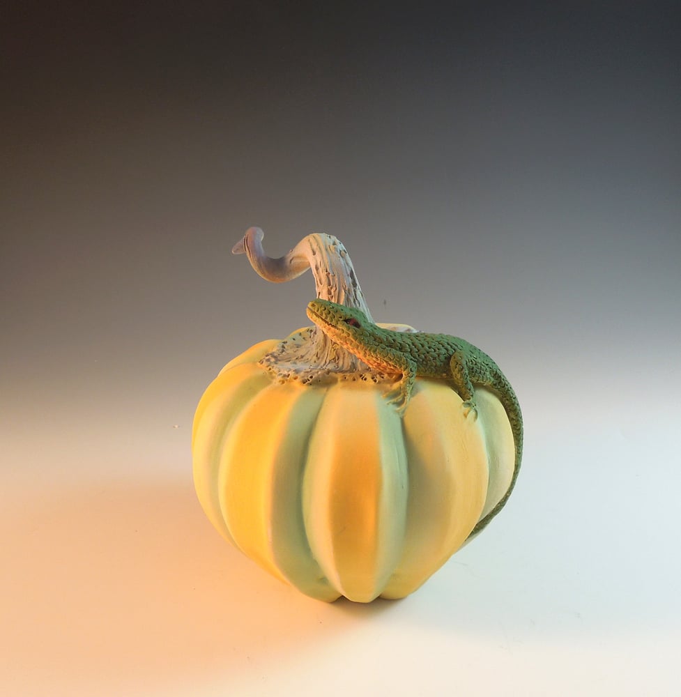 Image of Pumpkin with Lizard 