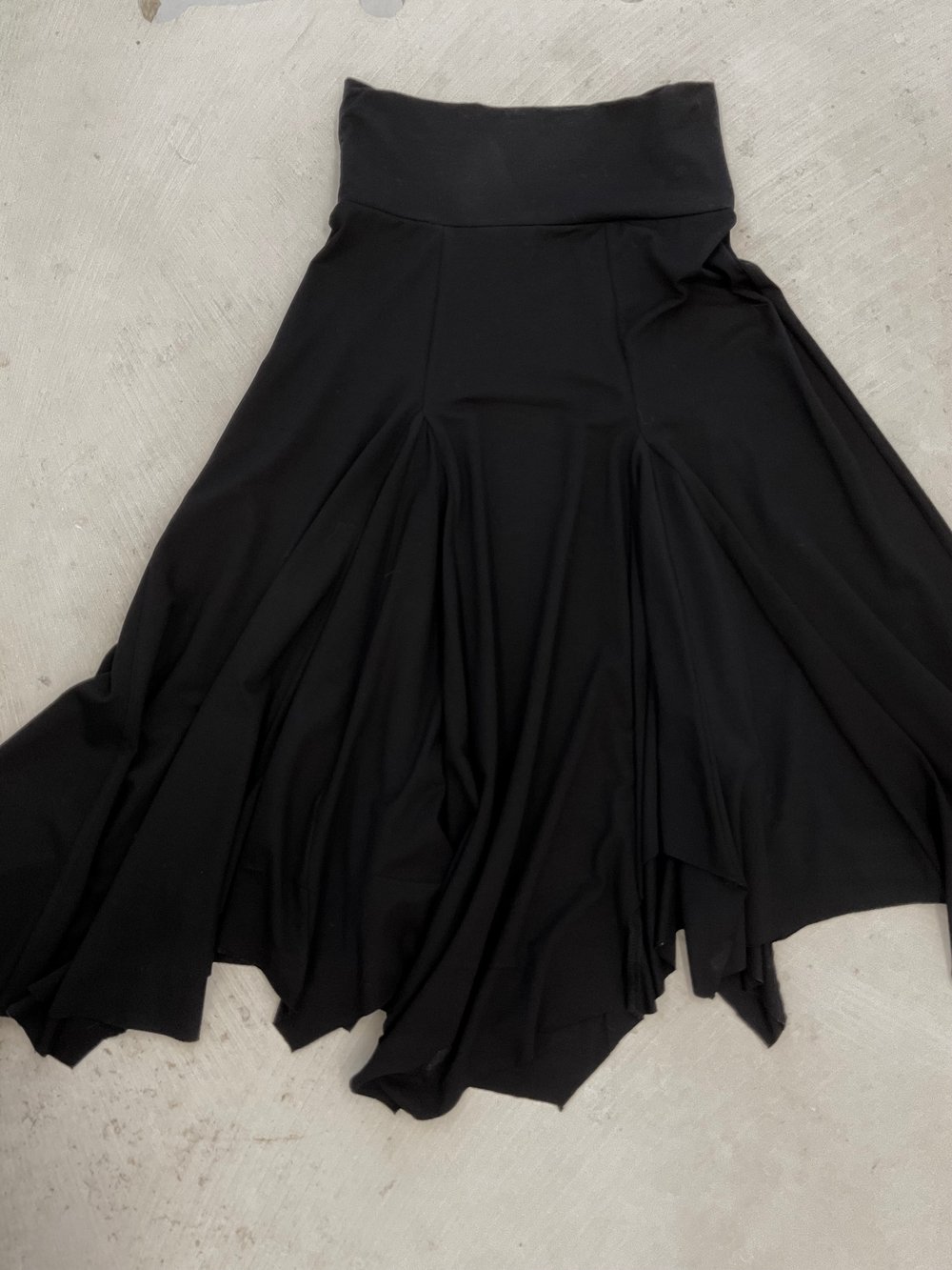 Marmaid black jersey  viscose skirt