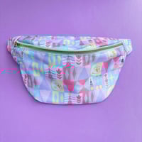 Image 2 of Happiest Cruise Belt Bag