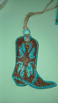 Image 1 of Boot freshie 