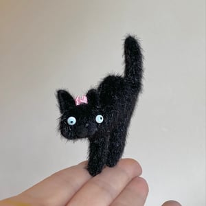 Image of Teeny Halloweeny Cat Brooch #2