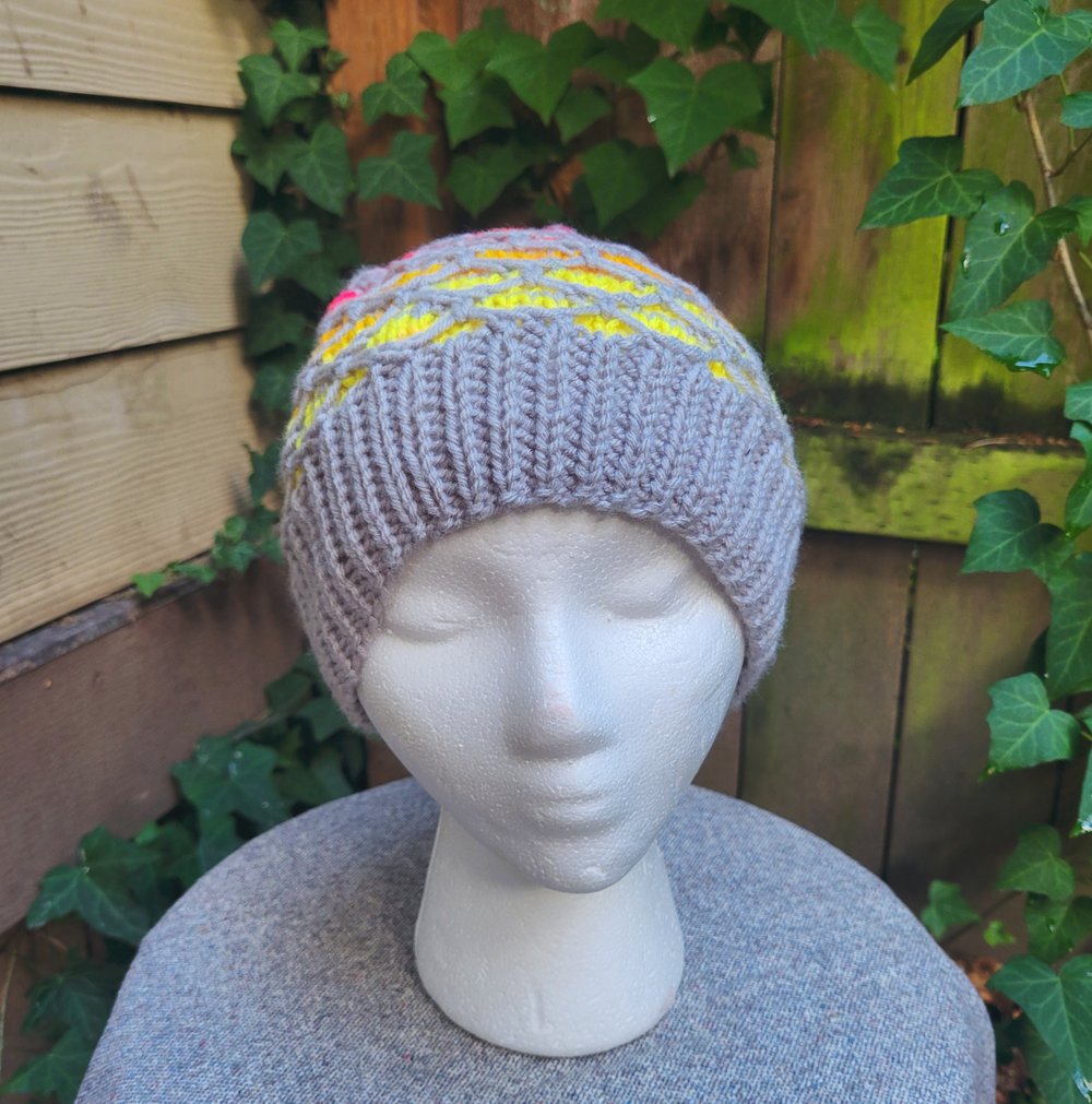 Sunset Mermaid Stitch Hat L/XL