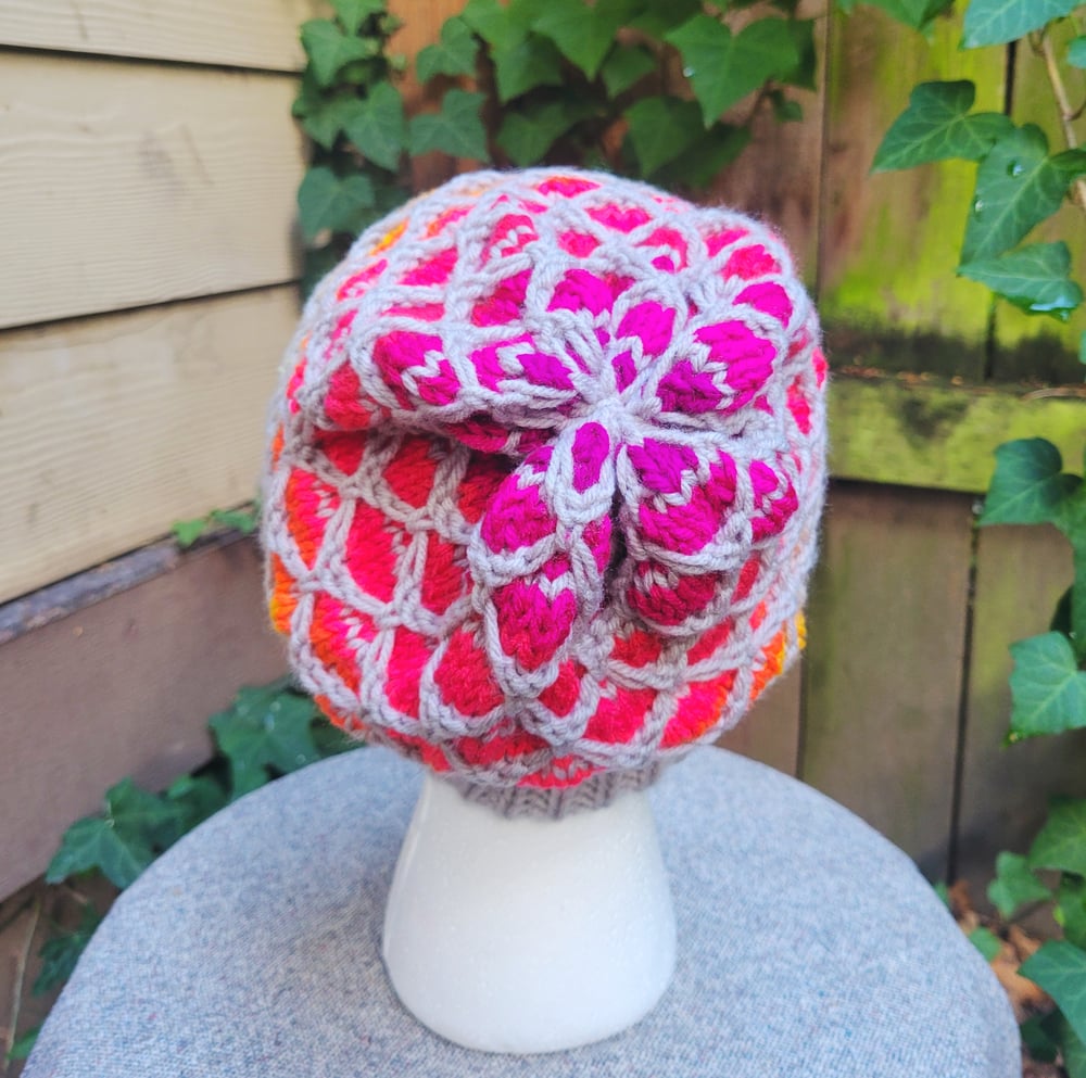 Sunset Mermaid Stitch Hat L/XL