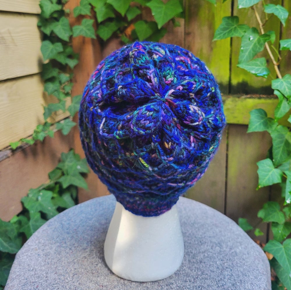 100% Wool Blue Midnight Mermaid Stitch Hat SM/M