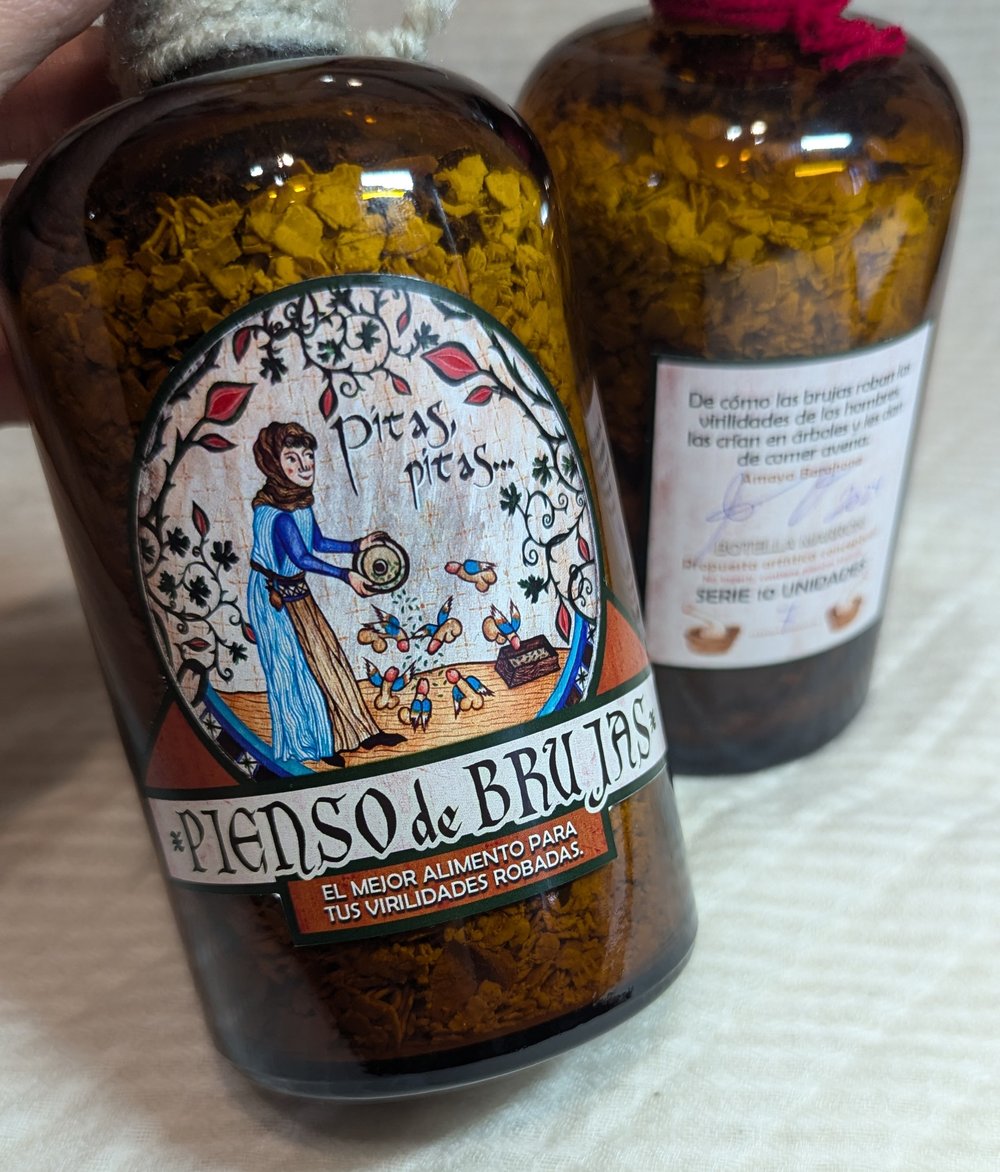 Image of PIENSO DE BRUJA - BOTELLA MARRÓN