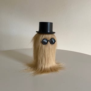 Image of Cousin Itt #1