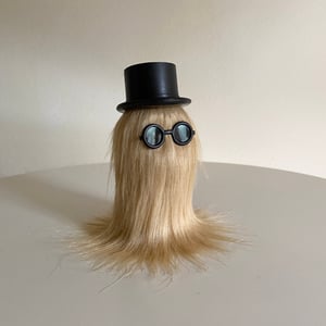 Image of Cousin Itt #3