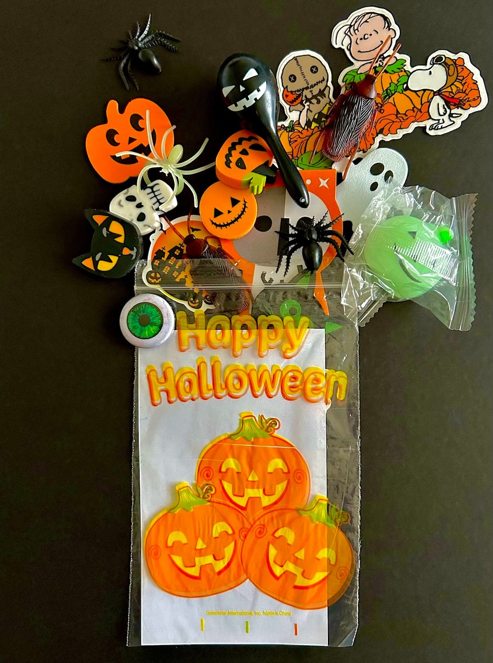 EYE LOVE HALLOWEEN limited print w/ Eyeball Tracker & Treat Bag!