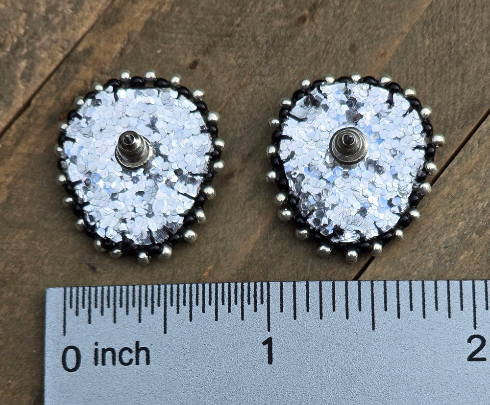 Image of Beaded Skull Stud Earrings 