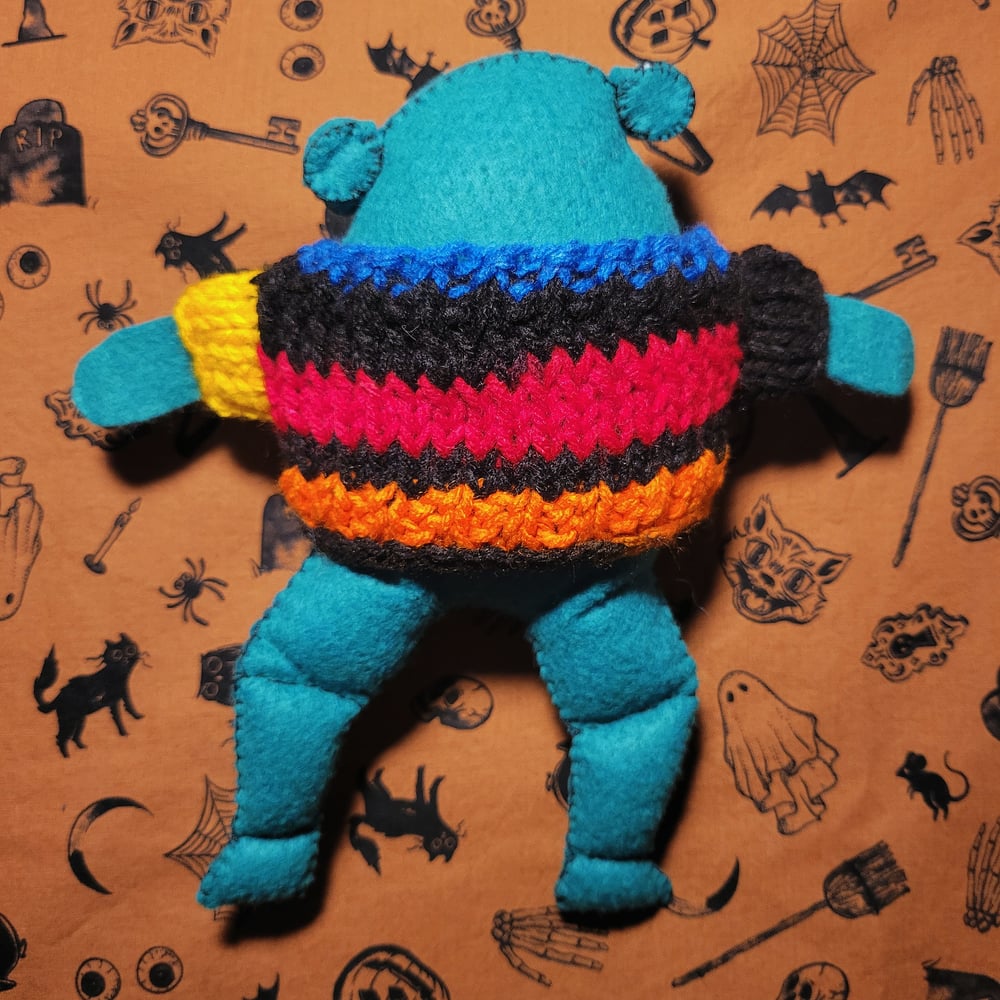 Juniper in a Sweater