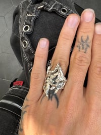 Image 4 of thetik tissue