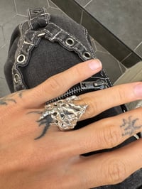 Image 3 of thetik tissue